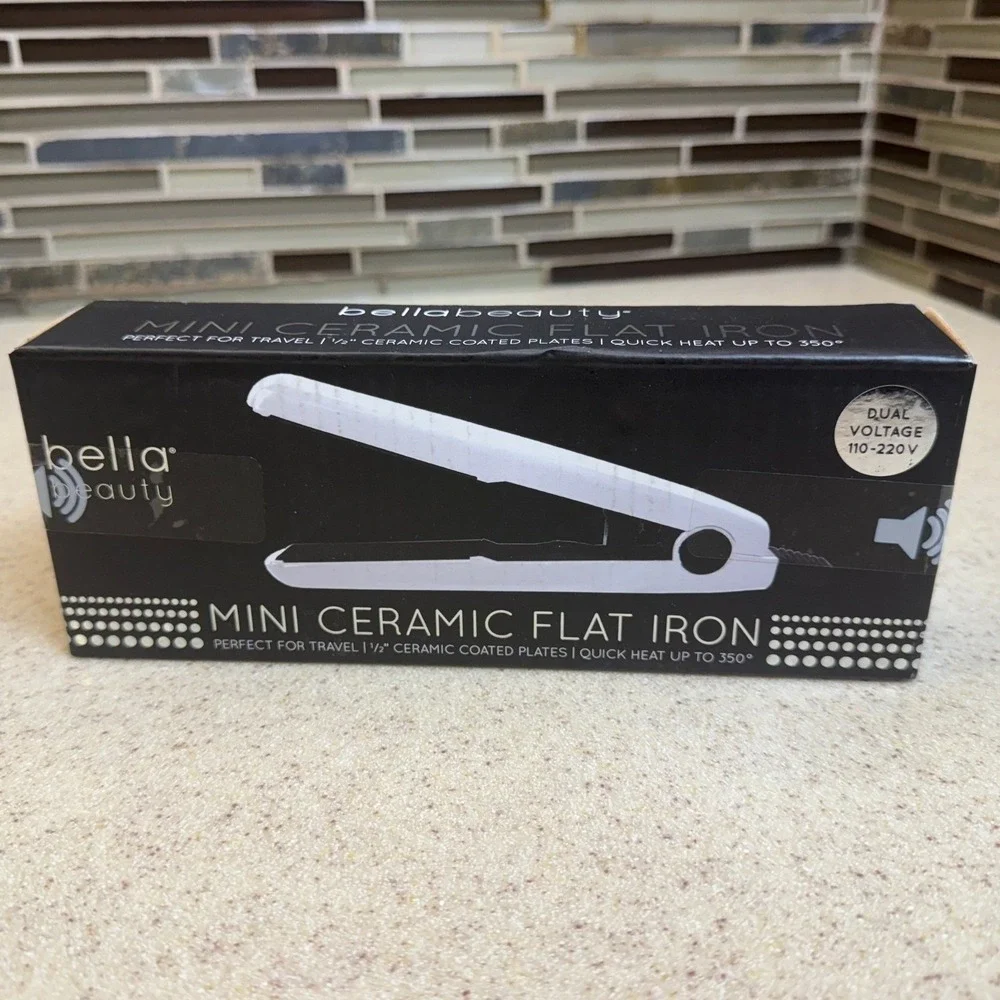 New Bella Beauty Mini Ceramic Flat Iron White 1/2 Inch Travel Straightener NIB